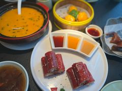 -蝴蝶里·粤菜·点心(滨江龙湖店)