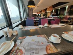 餐具摆设-华厦大酒店·桃源西餐厅·自助餐