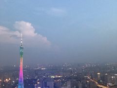 -广州柏悦酒店·悦吧·顶楼露天酒吧