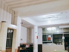 -正宗杨记普洱酸醋米线(总店)