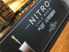-星巴克(武康路店)