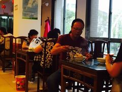 红灯笼大酒楼-红灯笼大酒楼(通湖路店)