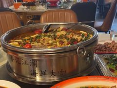 -牟记江湖特色重庆菜鱼蛋小龙虾黄鳝鸡腰(巴南区鱼洞鲁能店)