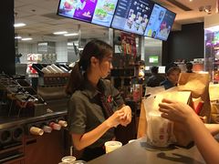 -麦当劳(凯德广场店)