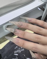 -晨·艺美甲美睫