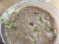 -花溪王记牛肉粉(四季花溪商场店)