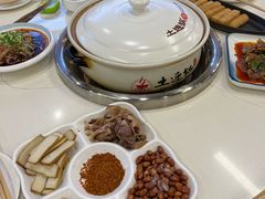 -土连锅·现熬养生汤锅(梁家巷店)
