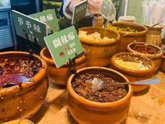 -云阿蛮云南生烫牛肉米线(奉贤路店)