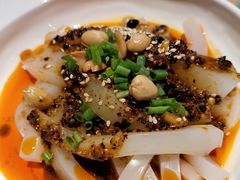 -渝信川菜 · 川味家常菜(财富购物中心店)