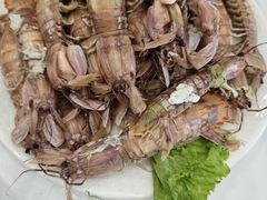 -鑫渔港海鲜本地菜·山海关浑锅(东戴河店)
