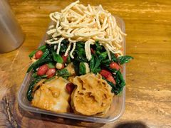 -聚合鑫东北熏酱熟食麻辣面(长阳店)