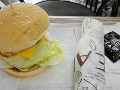 -牛纽塔·牛人堡(群众路店)