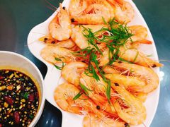 -覃记海鲜美食餐厅