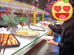 自助取餐区-四海一家自助餐(益田假日广场店)