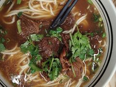 -小马牛肉面·牛骨熬制(南京博物院店)