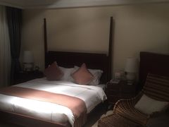 -杭州海华满陇度假酒店