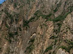 雄浑-百里山水画廊乌龙峡谷