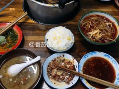 -咏勝锑锅麻辣烫(净居寺路总店)