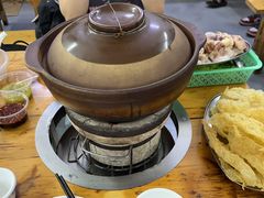 -威邵鸡煲(西华路总店)