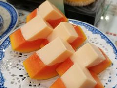 -广信牛奶甜品世家(台东店)