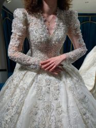 -LA GRACE高端婚纱礼服定制馆