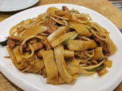 干炒牛河-广东小美食(果戈里大街店)