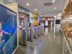 -三锐体育游泳中心