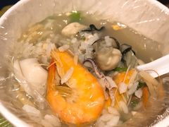 -六合夜市