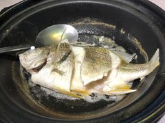 油盐焗海立鱼-百味馆·粤菜·湛江菜(后海花园店)
