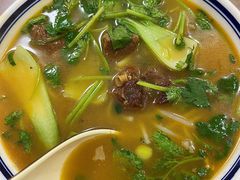 红烧牛肉米线-汉思肴 热面皮(虬江路店)