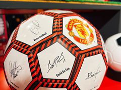 -The Manchester United(伦敦人店)
