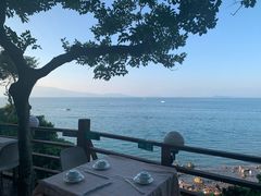 -美人鱼悬崖海景餐厅(鹿嘴山庄店)