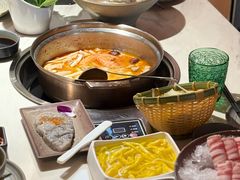-喃喃椰·糟粕醋·椰子鸡火锅(七堡花园店)