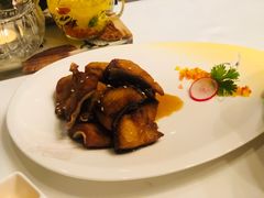 熏鱼-东海朗廷酒店-唐阁T’ANG COURT 中餐厅