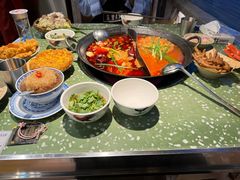 -五里关火锅(上海鑫耀·光环Live店)