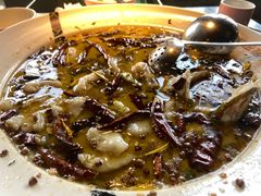 -桂二老坛酸菜鱼(三街两巷店)