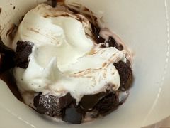 经典布朗尼风味麦旋风-麦当劳(新王府井店)