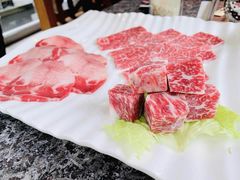 -辉哥火锅(虹桥路店)