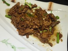 -闫府私房菜·百年鲁菜(恒隆店)