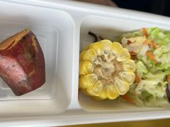 -中国铁路餐饮华东印记南京站主题餐厅