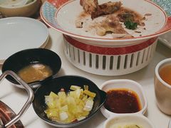 -洪氏嗨捞·猪肚鸡火锅(阳光天地店)