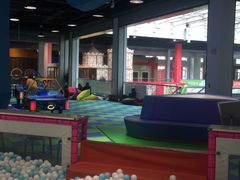 -蒙特利亲子乐园