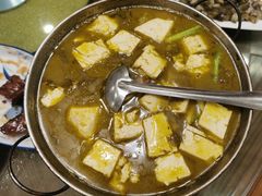 酸菜豆腐蚌肉汤-三林民间传菜