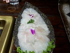 -东巴婆婆云南鱼豆花火锅(大东门店)