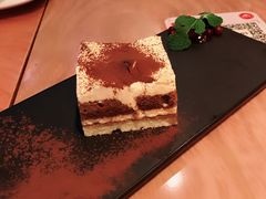 -必胜客(滨江店)