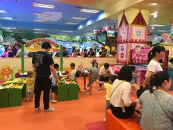 -莫莉幻想儿童乐园(苏州新区永旺店)