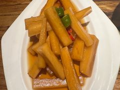 -苹果树下艺术餐厅(宋庄店)