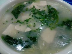 -南渝食府.墨脱石锅松茸鸡