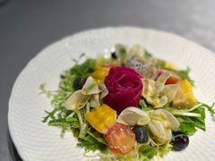 中式田园鲜蔬沙拉-沈灶河豚宴·河豚融合餐厅(汉中路店)
