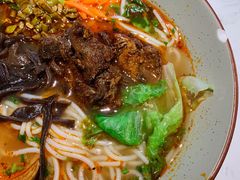 -百春原湖南牛肉粉(百联世纪店)